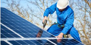 Installation Maintenance Panneaux Solaires Photovoltaïques à Charcier